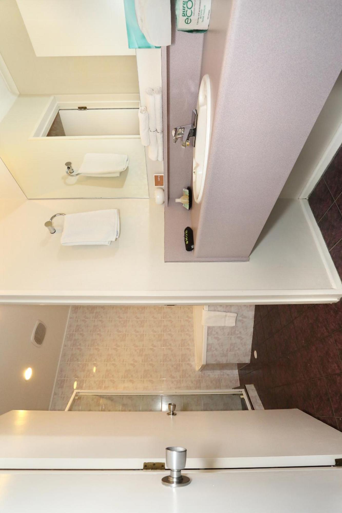 Shadzz Motel Palmerston North Phòng bức ảnh