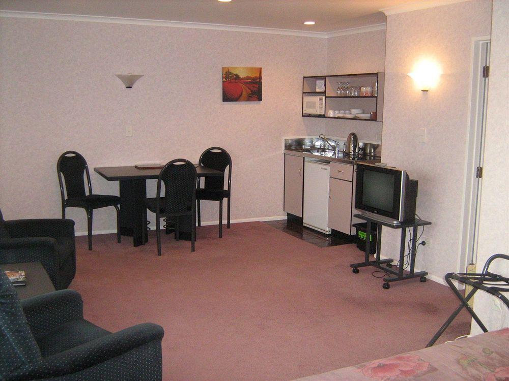 Shadzz Motel Palmerston North Ngoại thất bức ảnh