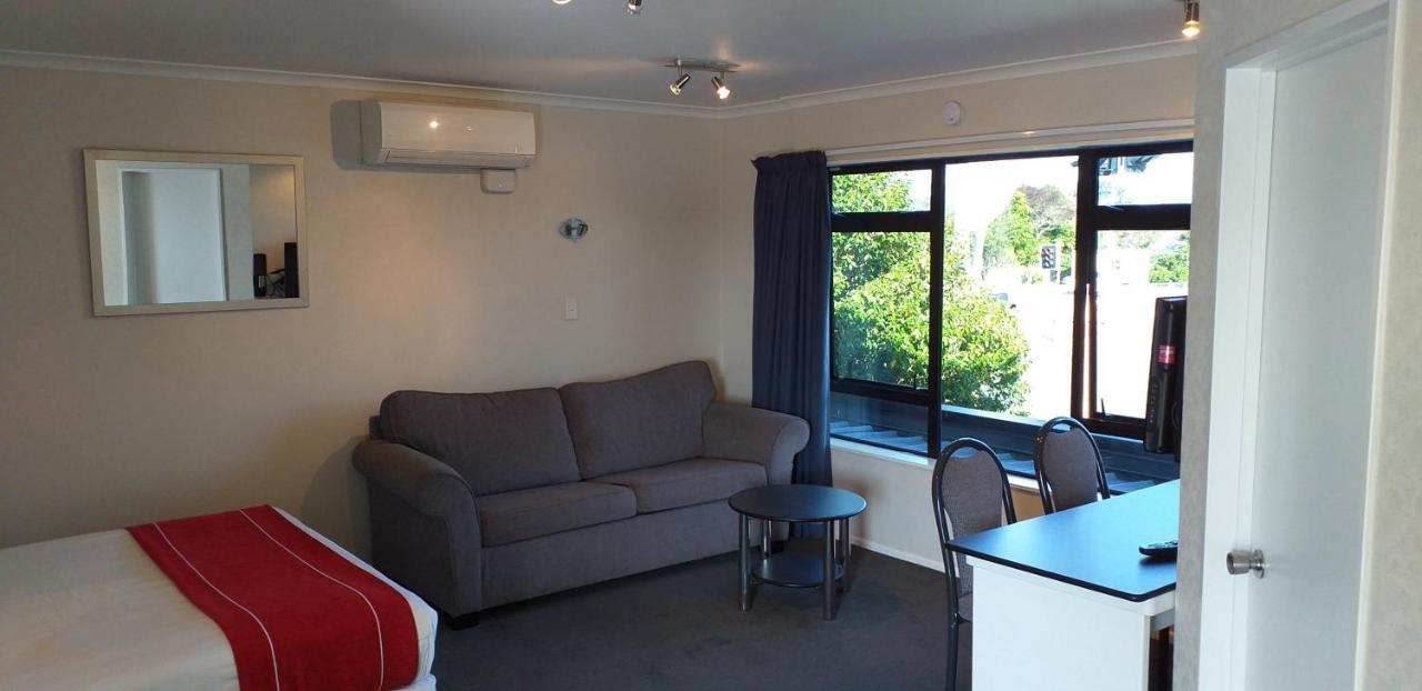 Shadzz Motel Palmerston North Ngoại thất bức ảnh