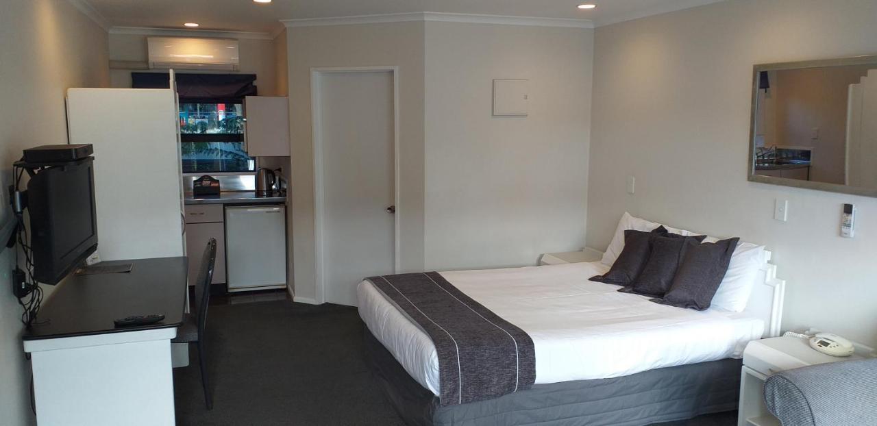 Shadzz Motel Palmerston North Phòng bức ảnh